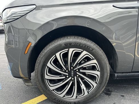 Certified 2026 Lincoln Navigator L Black Label AWD/4WD image 19