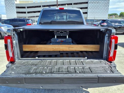 Used 2024 Ford F250 Platinum w/ Tremor Off-Road Package AWD/4WD image 20