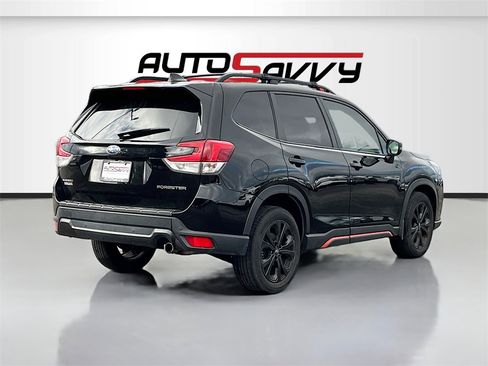 Used 2024 Subaru Forester Sport image 7