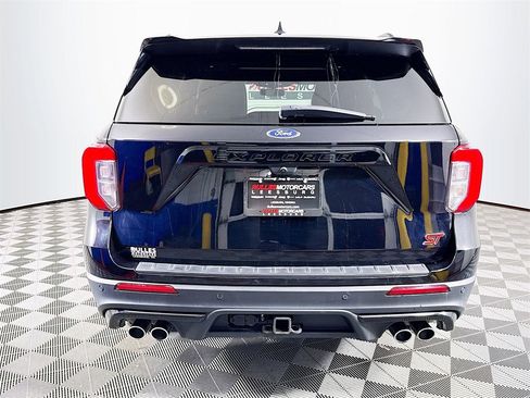 Used 2022 Ford Explorer ST w/ Equipment Group 401A image 6