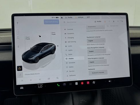 Used 2024 Tesla Model 3 Standard Range RWD image 31