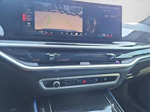 Used 2025 BMW X5 M60i w/ Executive Package image 15