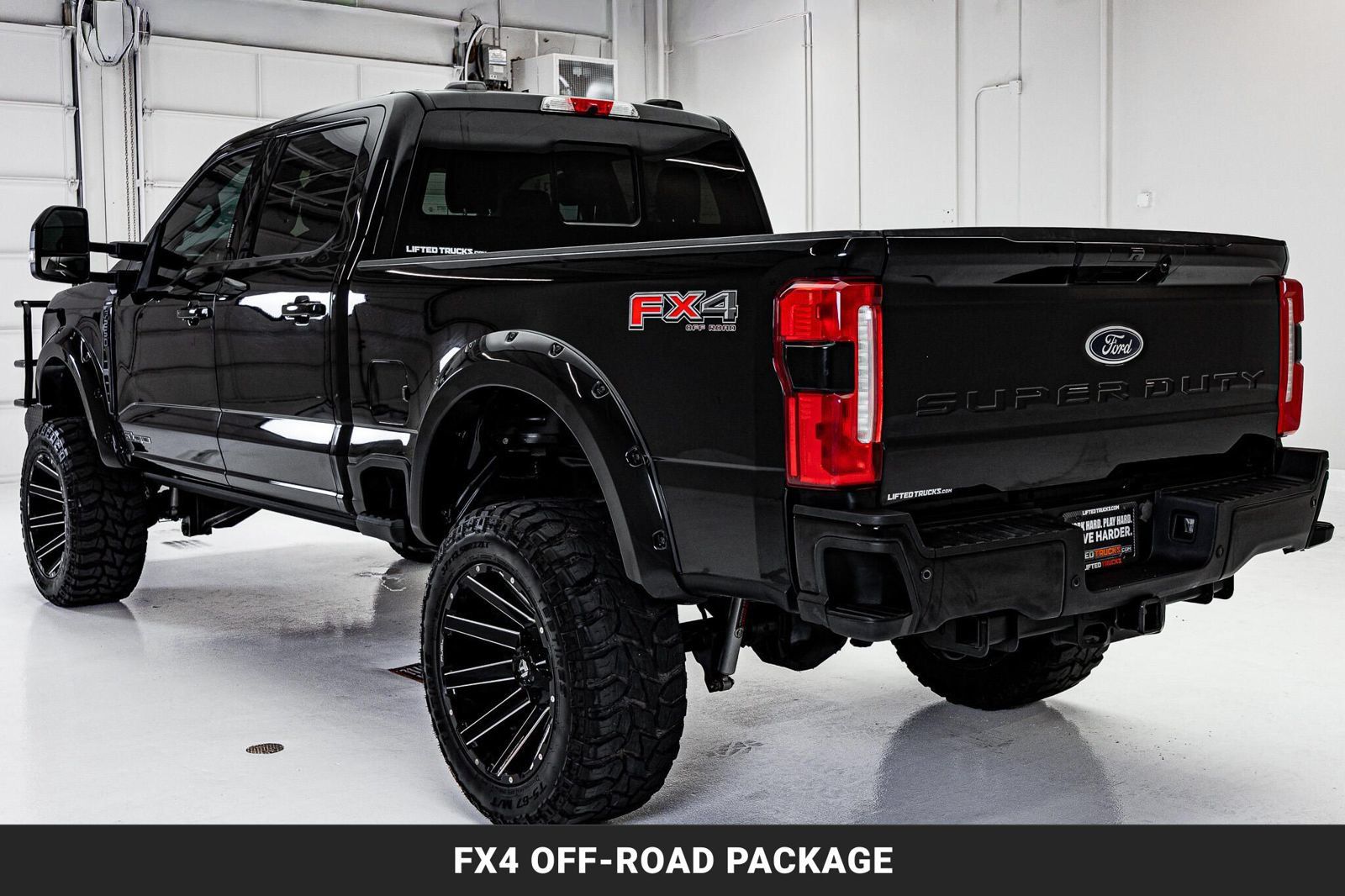 Used 2023 Ford F250 Lariat w/ Lariat Ultimate Package AWD/4WD image 6