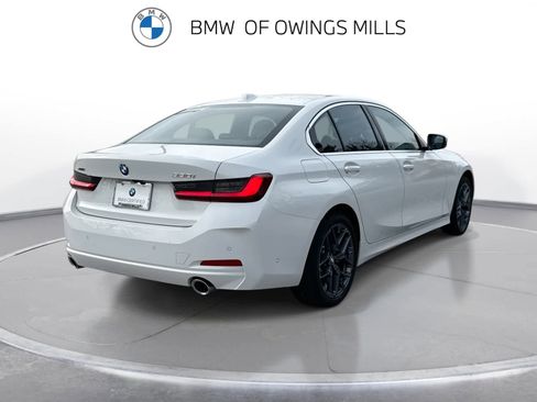 Certified 2025 BMW 330i xDrive Sedan w/ M Sport Package image 10