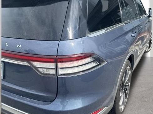 Used 2021 Lincoln Aviator Reserve w/ Equipment Group 201A AWD/4WD image 6