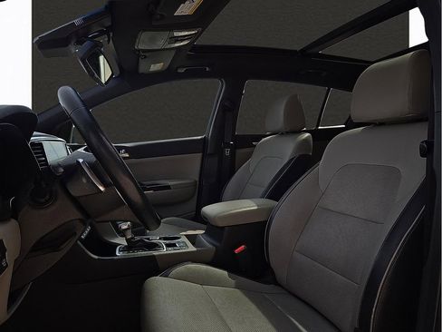 Used 2022 Kia Sportage SX image 12