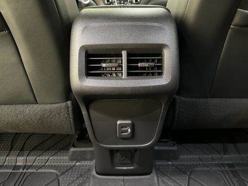 Certified 2022 Chevrolet Equinox RS w/ RS Leather Package image 31