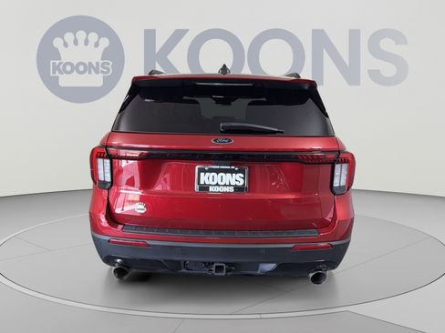 Used 2025 Ford Explorer ST-Line w/ Premium Package AWD/4WD image 5