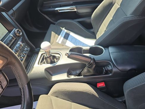 Used 2018 Ford Mustang Shelby GT350 w/ Electronics Package RWD image 26