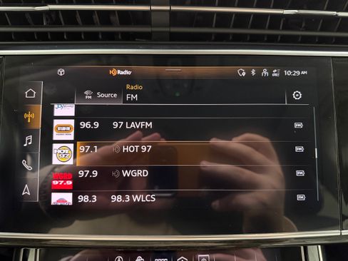 Used 2022 Audi Q7 3.0T Premium Plus w/ Premium Plus Package image 13