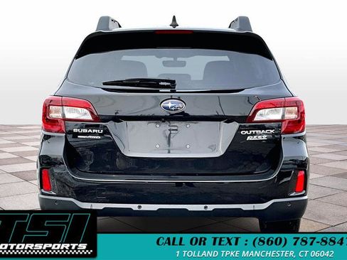 Used 2017 Subaru Outback 2.5i Limited image 4