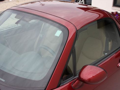 Used 2009 MAZDA MX-5 Miata Grand Touring w/ Premium Pkg RWD image 14