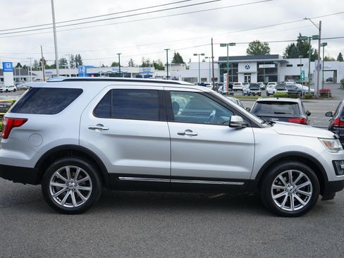Used 2016 Ford Explorer Limited AWD/4WD image 6