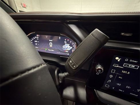 Certified 2025 GMC Sierra 2500 AT4 w/ AT4 Premium Plus Package image 20