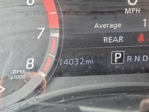 Used 2023 Nissan Frontier PRO-4X w/ Pro Convenience Package AWD/4WD image 17