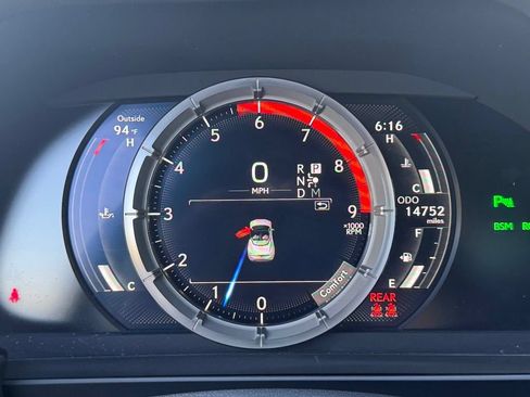 Used 2024 Lexus LC 500 Convertible w/ Touring Package RWD image 29