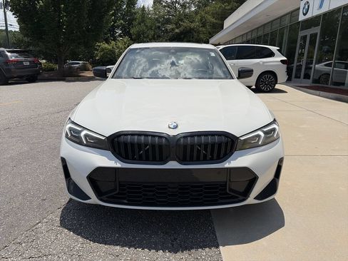 Used 2026 BMW 330i Sedan w/ M Sport Package RWD image 3