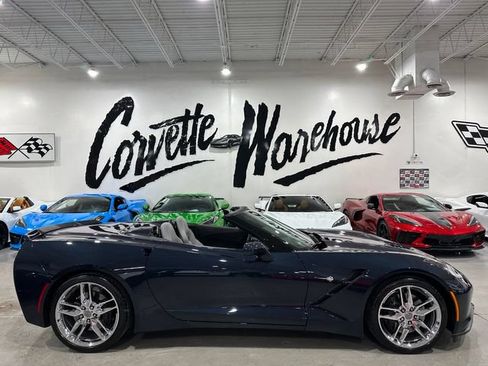 Used 2016 Chevrolet Corvette Stingray Convertible w/ 2LT Preferred Equipment Group RWD image 6