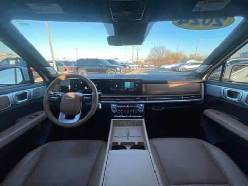 Used 2024 Hyundai Santa Fe Limited image 24