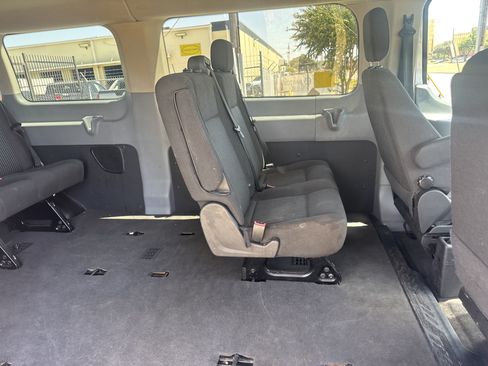 Used 2016 Ford Transit 350 XLT RWD image 10