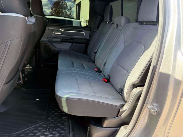 Used 2022 RAM 1500 Big Horn AWD/4WD image 12