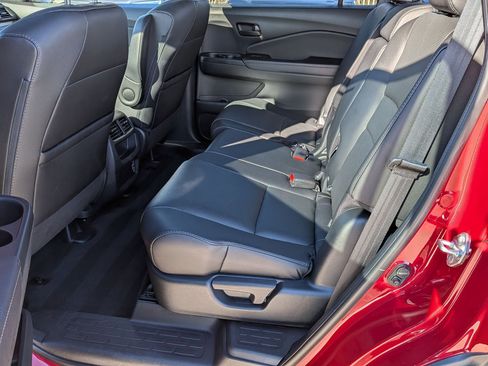 Certified 2023 Honda Passport EX-L image 24