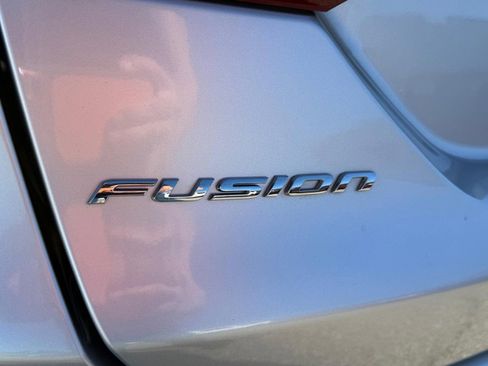 Used 2017 Ford Fusion S image 41