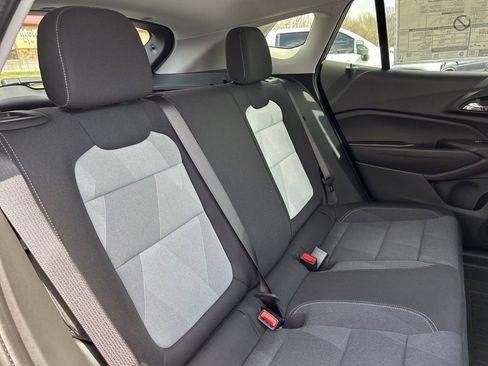 New 2026 Chevrolet Trax LS w/ LS Convenience Package FWD image 36