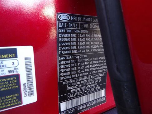 Used 2016 Land Rover Range Rover Sport HSE image 34