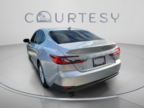 Used 2025 Toyota Camry LE FWD image 2