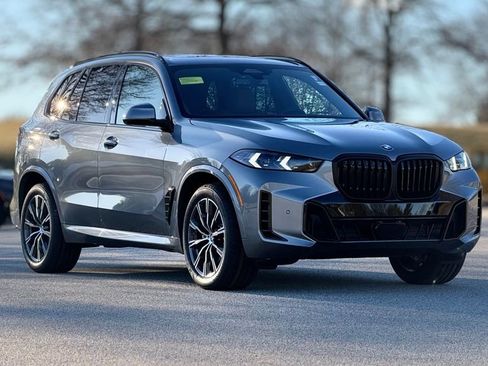 New 2026 BMW X5 xDrive40i w/ M Sport Package image 10