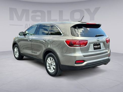 Used 2019 Kia Sorento AWD image 3