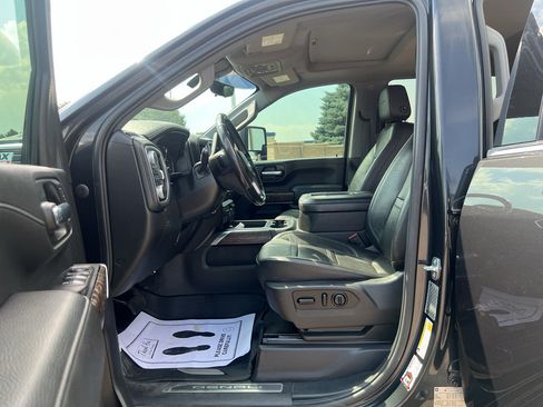 Used 2020 GMC Sierra 2500 Denali w/ Denali Ultimate Package AWD/4WD image 18