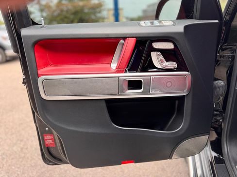 Used 2022 Mercedes-Benz G 550 image 13