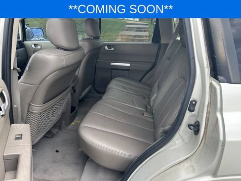 Used 2008 Mitsubishi Endeavor SE FWD image 13