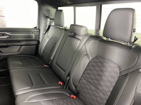 Used 2023 RAM 1500 Big Horn AWD/4WD image 35
