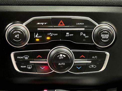 Used 2016 Dodge Charger SRT w/ Technology Group image 25