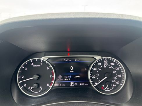 Certified 2024 Nissan Sentra SR w/ SR Premium Package FWD image 41
