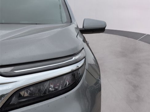 Used 2023 Chevrolet Equinox LT image 12