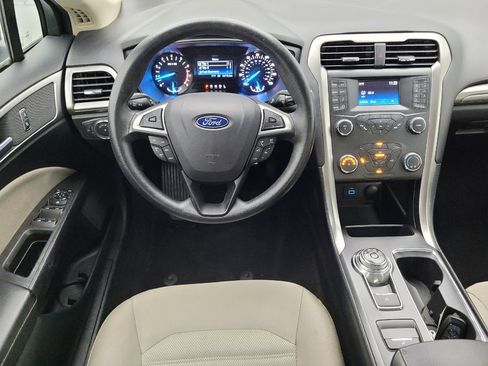 Used 2019 Ford Fusion S FWD image 22