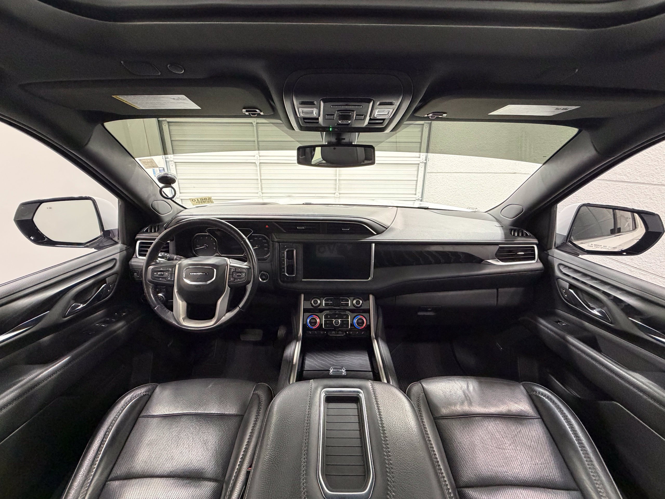 Used 2021 GMC Yukon Denali AWD/4WD image 42