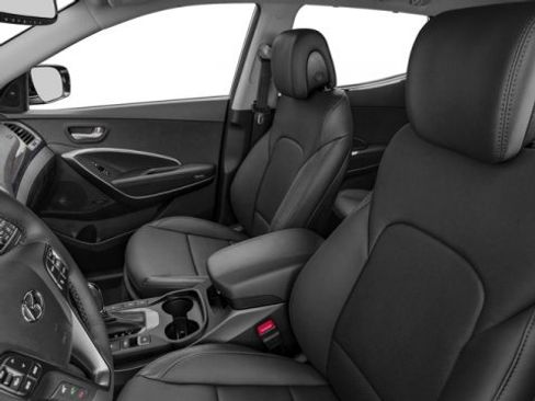 Used 2017 Hyundai Santa Fe Sport image 12