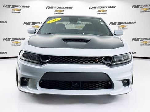 Used 2022 Dodge Charger Scat Pack w/ Dynamics Package image 2