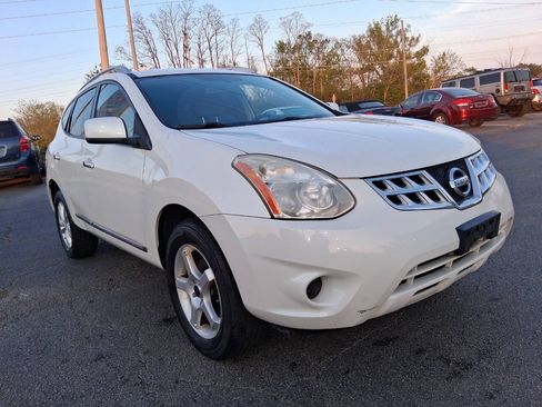 Used 2012 Nissan Rogue SV FWD image 3