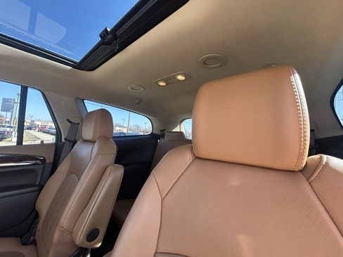 Used 2017 Buick Enclave Premium w/ Experience Buick Package image 27