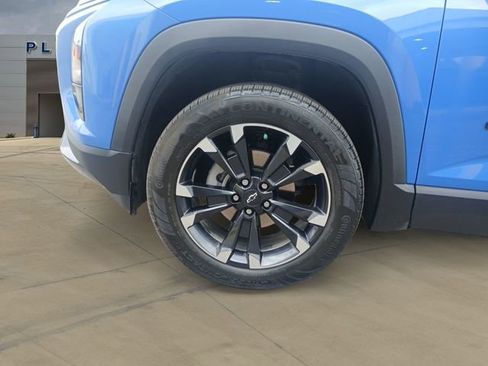 Used 2025 Chevrolet Equinox RS FWD image 14