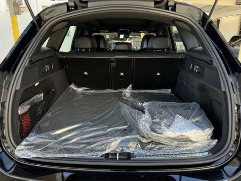 Used 2025 Mercedes-Benz GLC 63 AMG S image 19