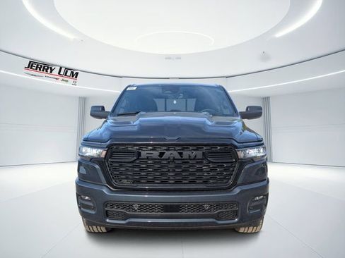 New 2026 RAM 1500 Express AWD/4WD image 8