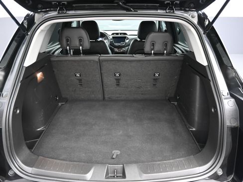 Used 2021 Chevrolet TrailBlazer LT w/ Premium Seating Package AWD/4WD image 27