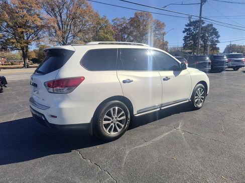 Used 2014 Nissan Pathfinder SL w/ SL Tech Package image 5
